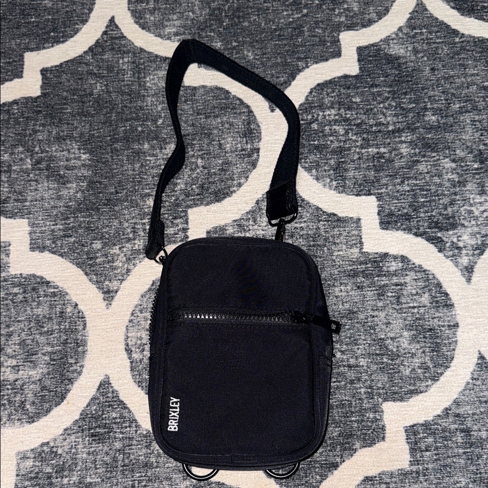 BRIXLEY  Bag Sling Purse-Travel Multi Position Fanny Back